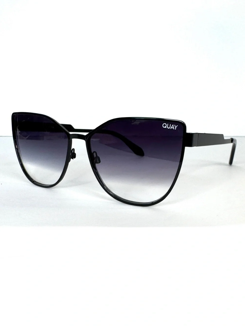 QUAY AUSTRALIA In Pursuit Cat Eye Sunglasses Black Fade